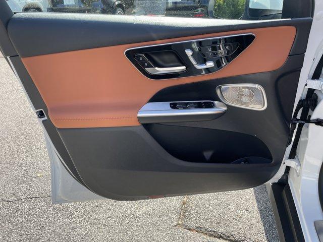 new 2026 Mercedes-Benz GLC 350e car, priced at $69,605