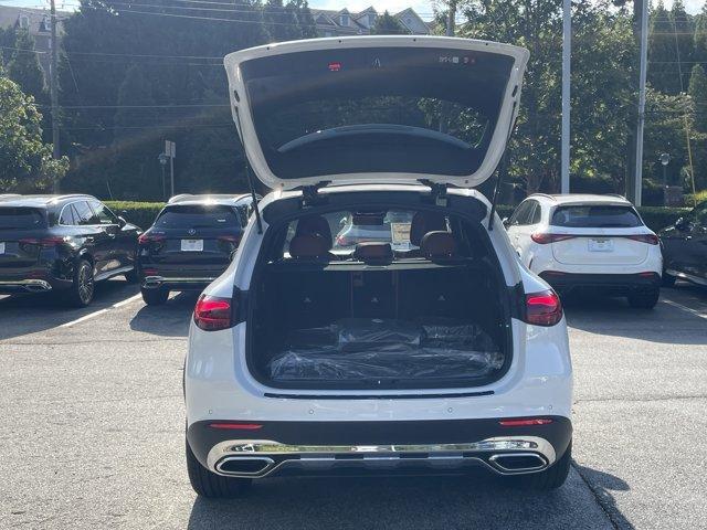 new 2026 Mercedes-Benz GLC 350e car, priced at $69,605