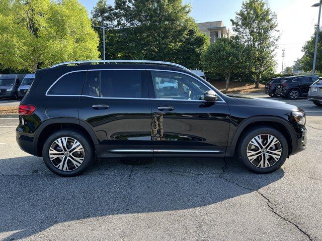 new 2025 Mercedes-Benz GLB 250 car, priced at $49,580