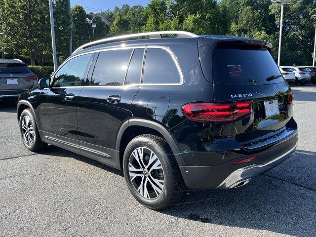 new 2025 Mercedes-Benz GLB 250 car, priced at $49,580