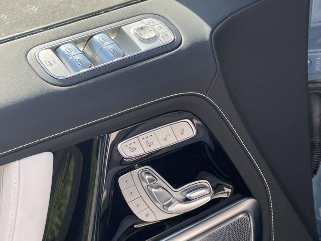 new 2025 Mercedes-Benz AMG G 63 car, priced at $270,895