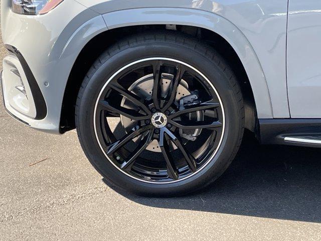 new 2026 Mercedes-Benz GLS 580 car, priced at $140,870