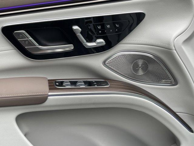 new 2026 Mercedes-Benz EQS 400 car, priced at $99,135