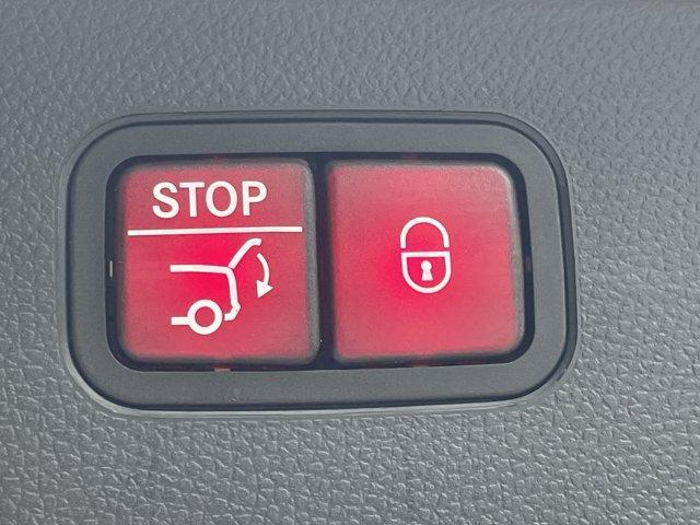 used 2021 Mercedes-Benz GLC 300 car, priced at $34,895