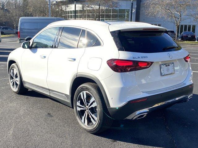 new 2025 Mercedes-Benz GLA 250 car, priced at $47,370
