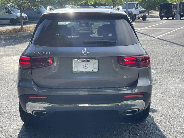 new 2025 Mercedes-Benz GLB 250 car, priced at $50,595