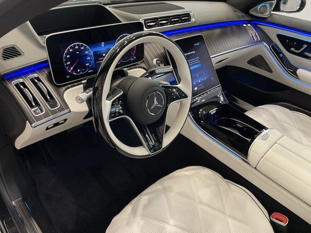 new 2025 Mercedes-Benz Maybach S 680 car, priced at $293,850