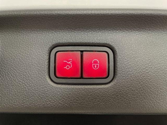 new 2025 Mercedes-Benz Maybach S 680 car, priced at $293,850