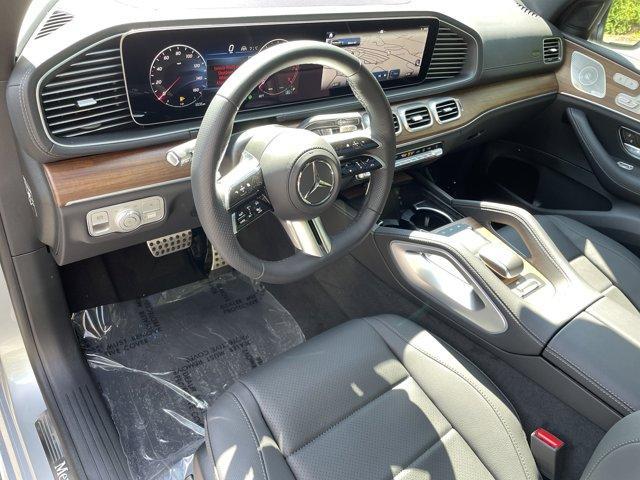 new 2025 Mercedes-Benz GLS 450 car, priced at $95,365