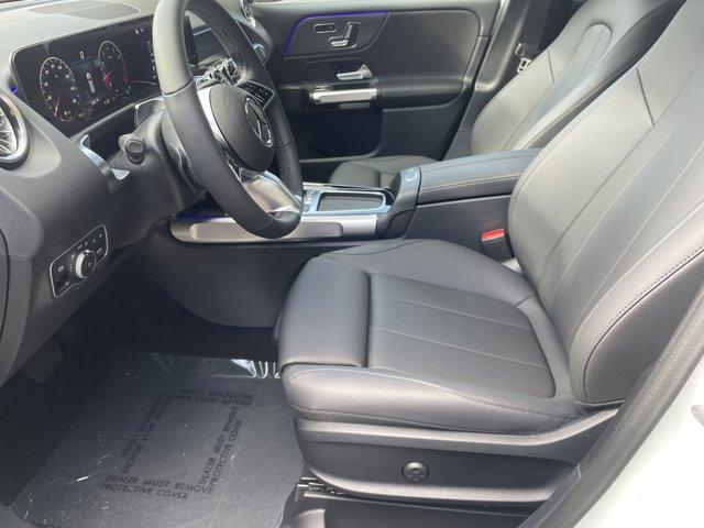 new 2025 Mercedes-Benz GLB 250 car, priced at $49,255