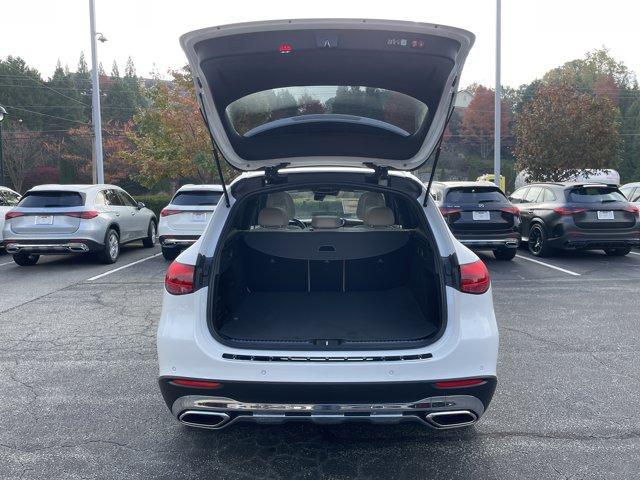 new 2026 Mercedes-Benz GLC 300 car, priced at $61,240