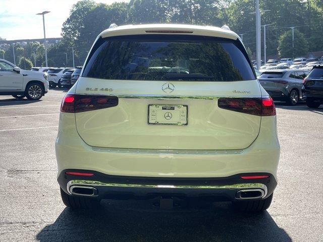 new 2025 Mercedes-Benz GLS 450 car, priced at $98,075
