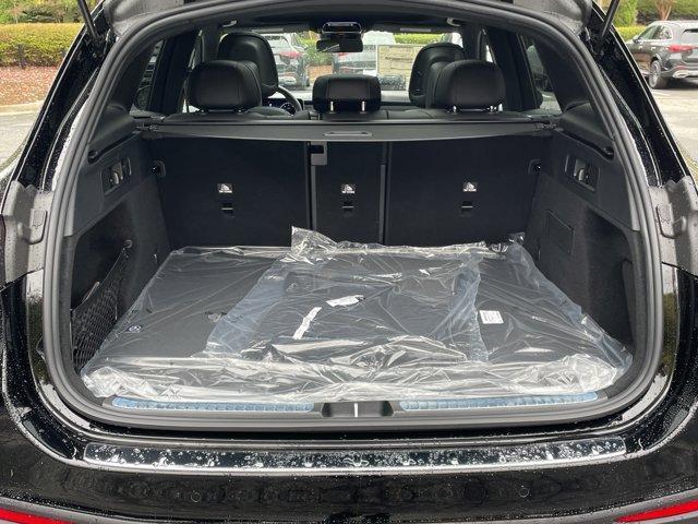 new 2026 Mercedes-Benz GLC 300 car, priced at $62,290