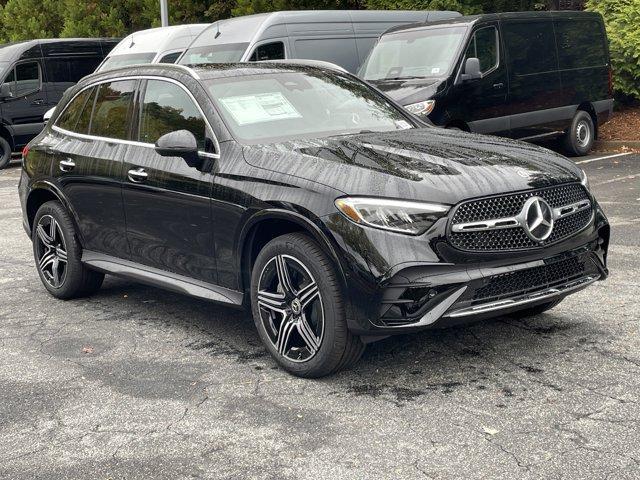 new 2026 Mercedes-Benz GLC 300 car, priced at $62,290