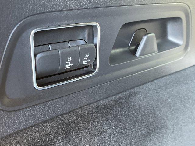 new 2026 Mercedes-Benz GLS 450 car, priced at $101,515