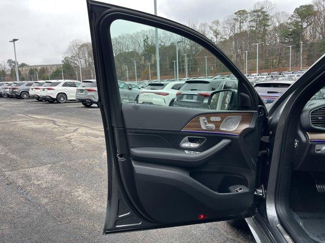 new 2025 Mercedes-Benz GLS 450 car, priced at $95,695