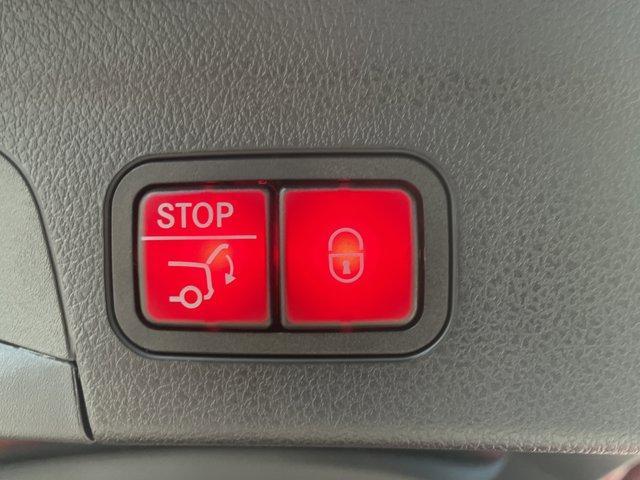 used 2024 Mercedes-Benz GLE 350 car, priced at $63,591