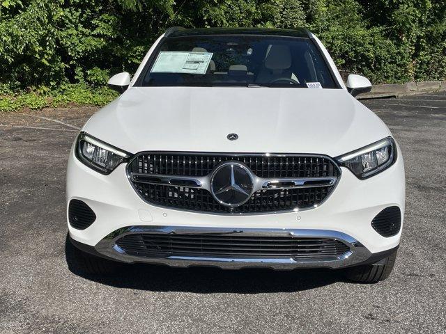 new 2025 Mercedes-Benz GLC 300 car, priced at $55,345