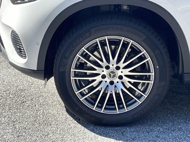 new 2026 Mercedes-Benz GLC 300 car, priced at $59,490