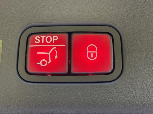 new 2026 Mercedes-Benz GLC 300 car, priced at $56,685