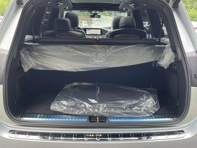 new 2025 Mercedes-Benz GLS 450 car, priced at $95,365