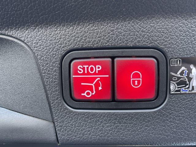 new 2026 Mercedes-Benz AMG GLE 53 car, priced at $109,275