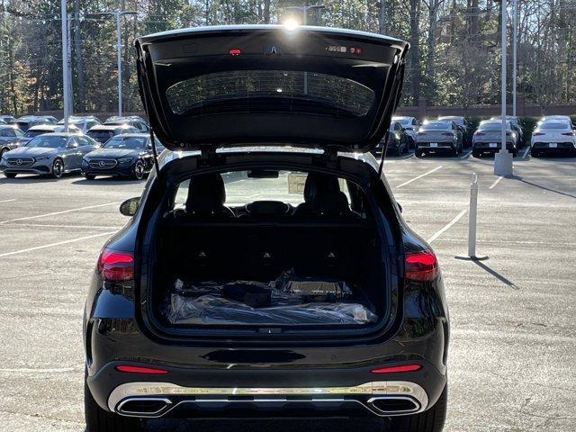 new 2025 Mercedes-Benz GLC 350e car, priced at $67,300