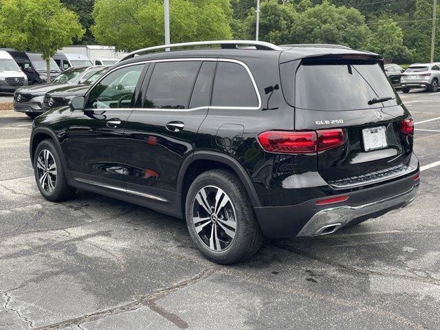 new 2025 Mercedes-Benz GLB 250 car, priced at $49,580