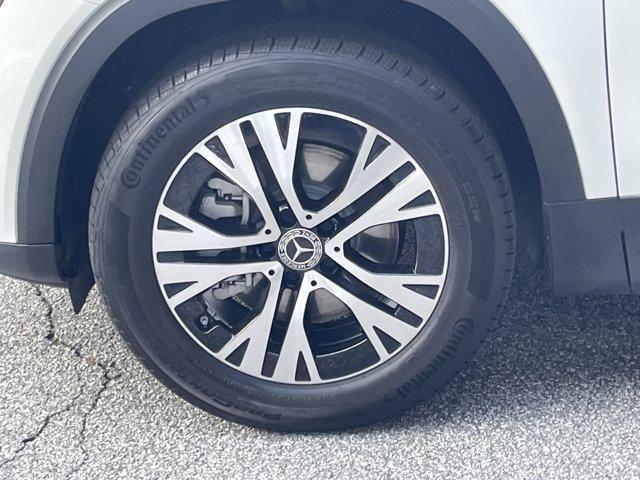 used 2024 Mercedes-Benz GLB 250 car, priced at $39,900