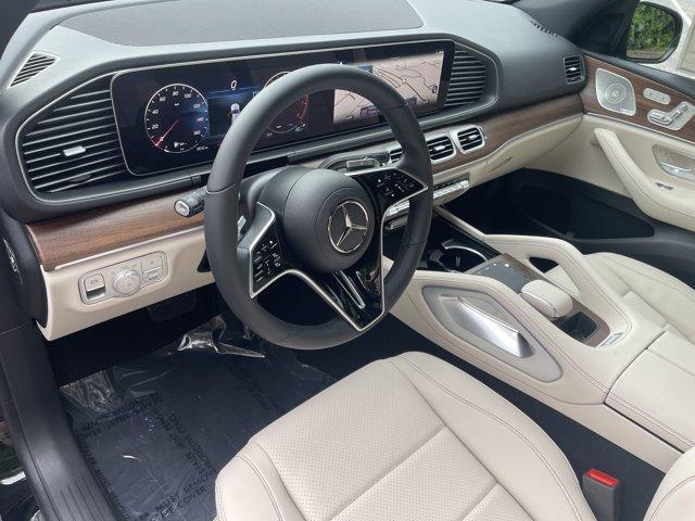 new 2025 Mercedes-Benz GLE 450 car, priced at $80,525