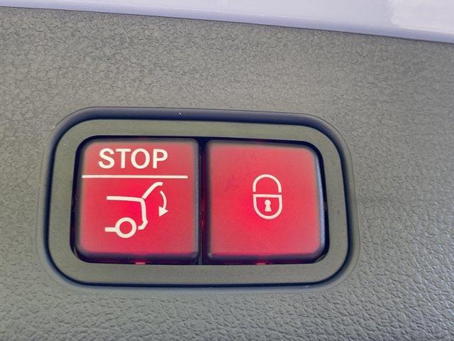 new 2026 Mercedes-Benz GLC 300 car, priced at $59,240