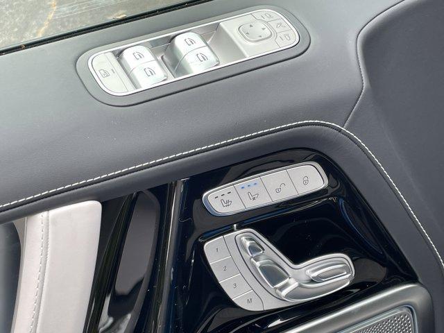 new 2025 Mercedes-Benz AMG G 63 car, priced at $251,295