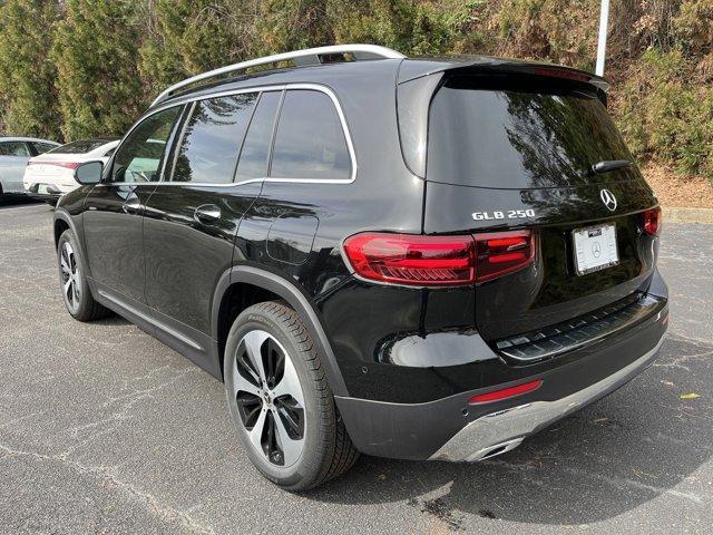 new 2025 Mercedes-Benz GLB 250 car, priced at $53,170