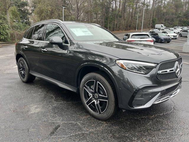 new 2025 Mercedes-Benz GLC 300 car, priced at $60,585