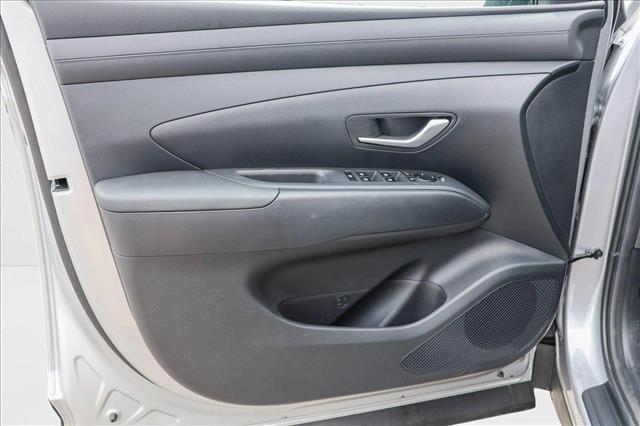 new 2025 Hyundai TUCSON Hybrid car, priced at $35,003