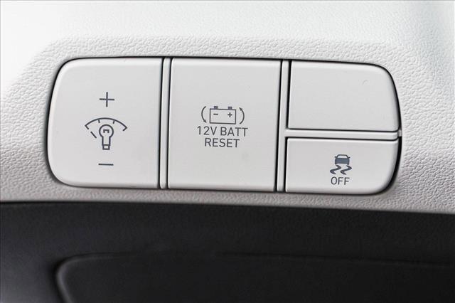 new 2025 Hyundai Elantra car, priced at $31,543