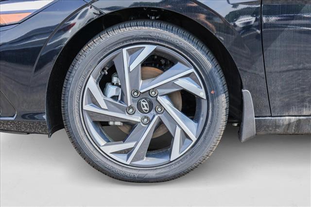 new 2025 Hyundai Elantra car, priced at $31,054