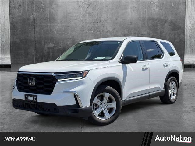 used 2023 Honda Pilot car, priced at $34,338
