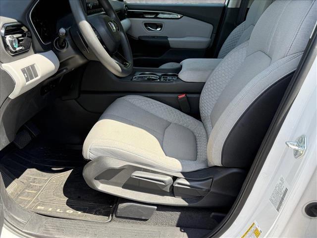 used 2023 Honda Pilot car, priced at $34,138