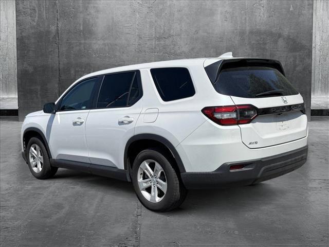 used 2023 Honda Pilot car, priced at $34,138