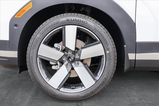 new 2025 Hyundai Santa Fe car, priced at $45,958