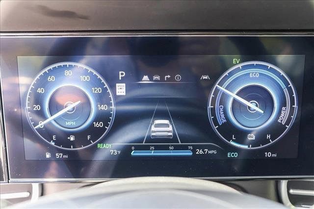 new 2025 Hyundai Elantra car, priced at $31,073