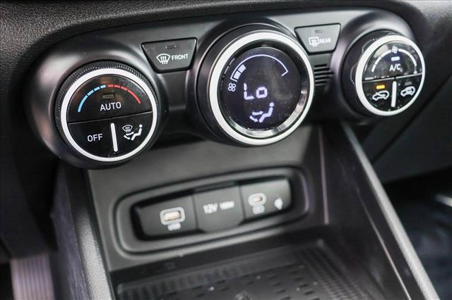 used 2024 Hyundai Venue car, priced at $19,999