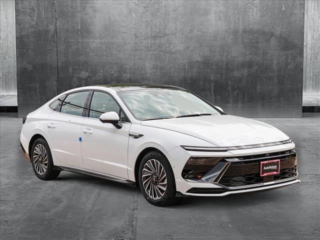 new 2025 Hyundai Sonata Hybrid car, priced at $39,369