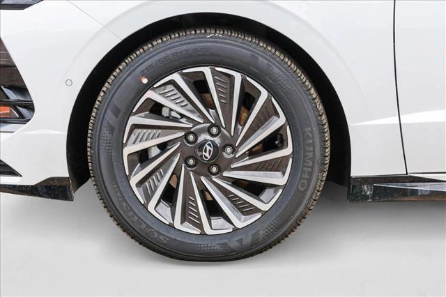 new 2025 Hyundai Sonata Hybrid car, priced at $39,369