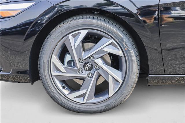 new 2025 Hyundai Elantra car, priced at $27,244