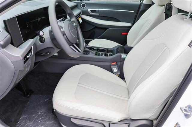 new 2025 Hyundai Sonata car, priced at $28,289