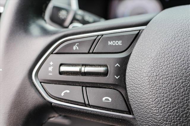 used 2022 Hyundai Santa Fe car, priced at $24,999