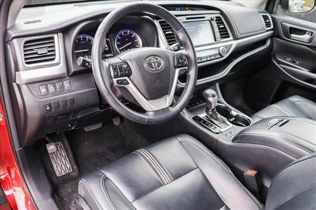used 2018 Toyota Highlander car, priced at $21,999