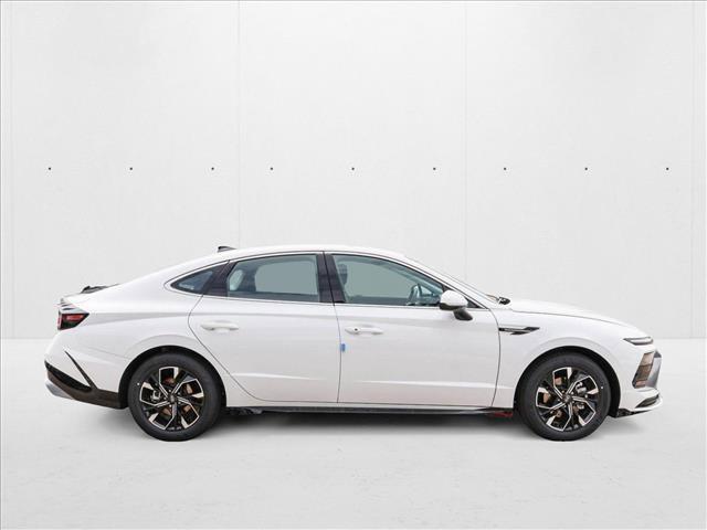new 2025 Hyundai Sonata car, priced at $30,190